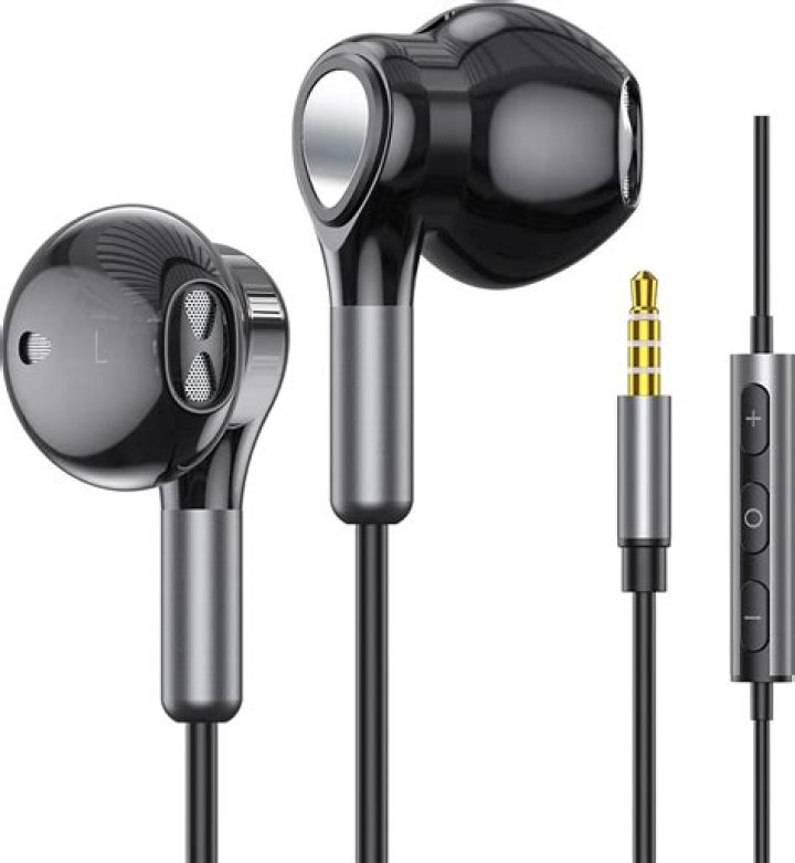 11 Budget Earphones Under $50 having Good Sound Quality 11 Budget Earphones Under $50 having Good Sound Quality