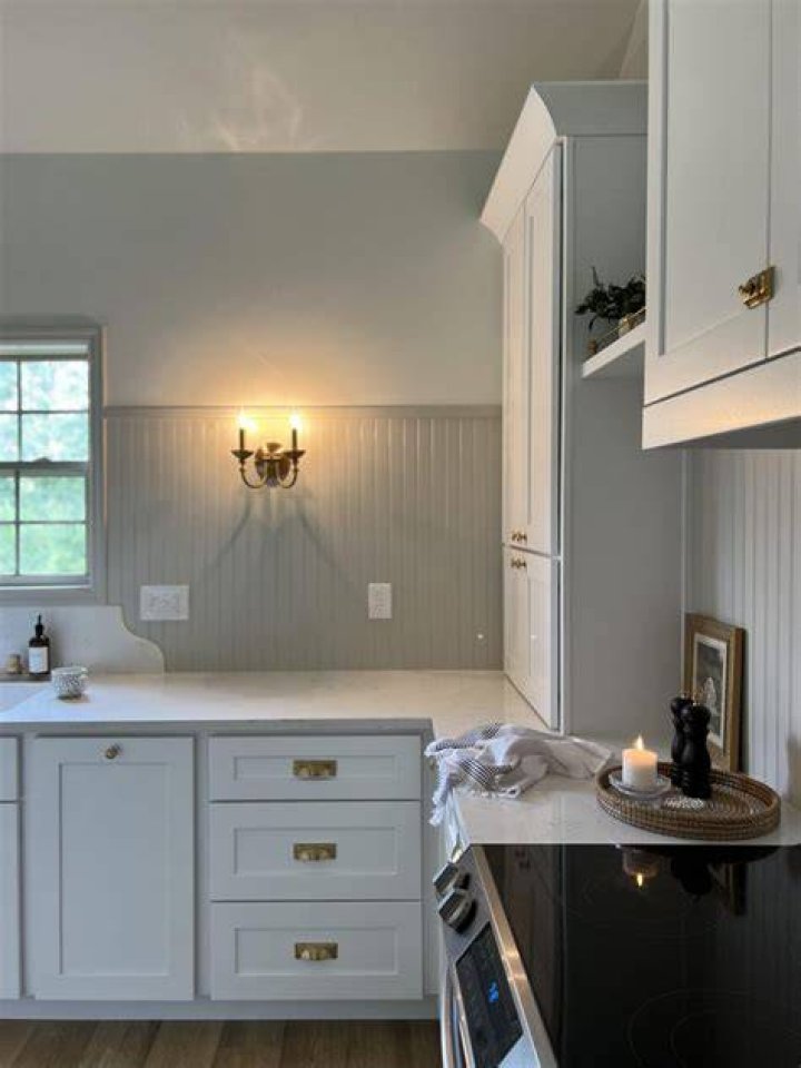 beadboard kitchen