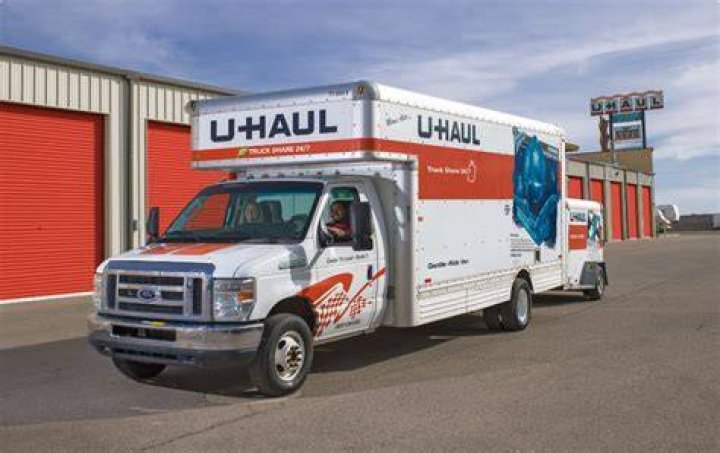 Can 3 Passengers Travel In U-Haul Van
