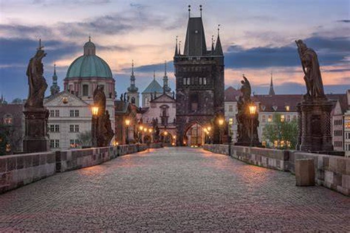 charles bridge prague