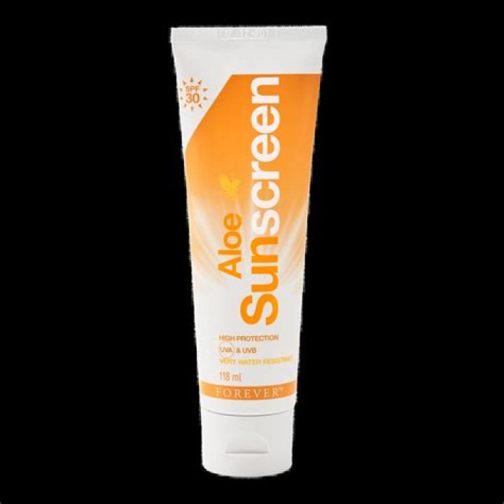 crema corazon sunscreen