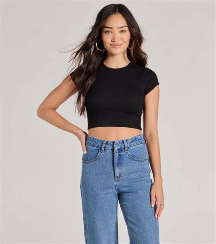 crop top