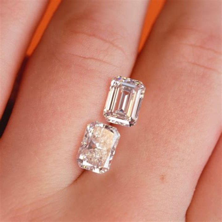 :diamonds: