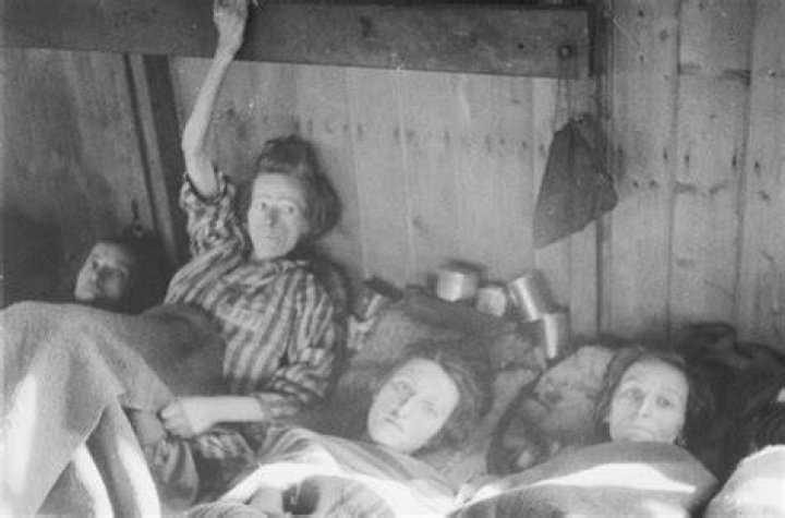 Did Anne Frank Get Separated In Concentration Camp