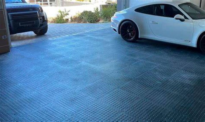 garage tiles