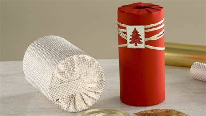 How To Wrap Cylinder Gifts