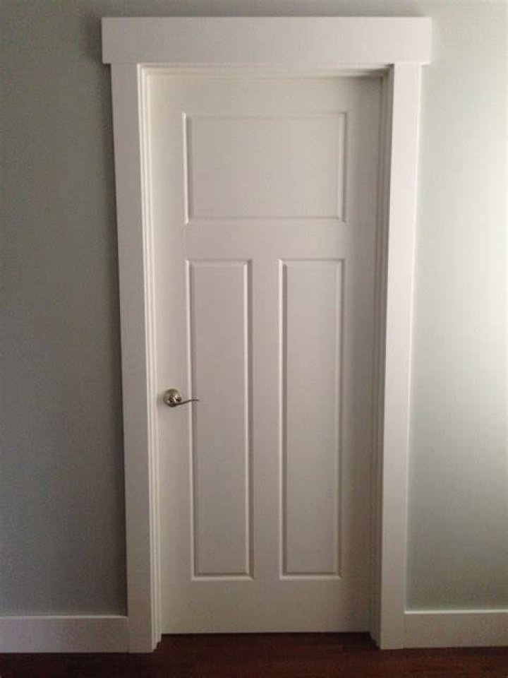 interior door casing