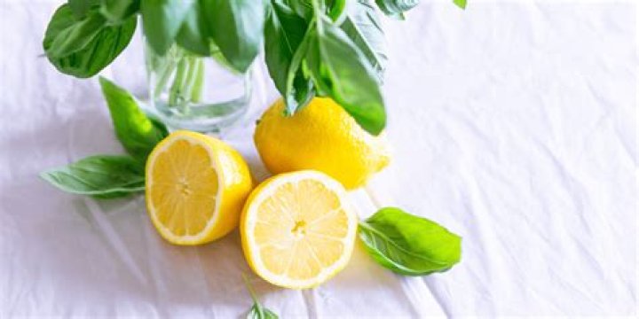 is lemon acidic