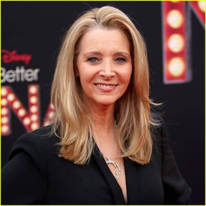 Lisa Kudrow Net Worth