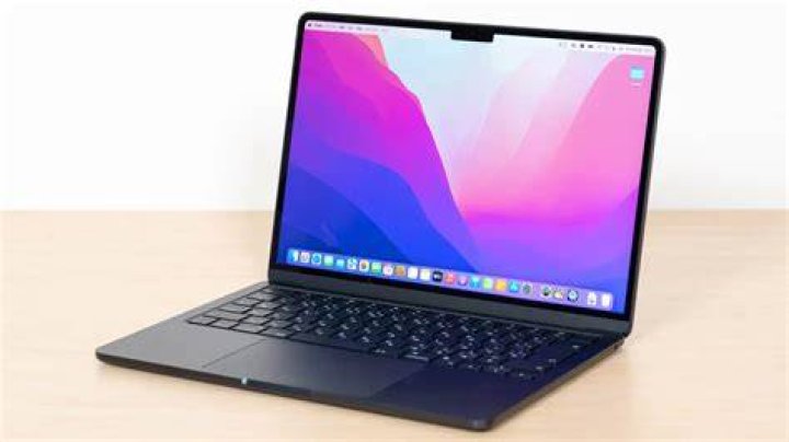 m2 macbook