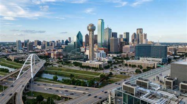 Quick Answer: How Many Hours To Dallas Texas