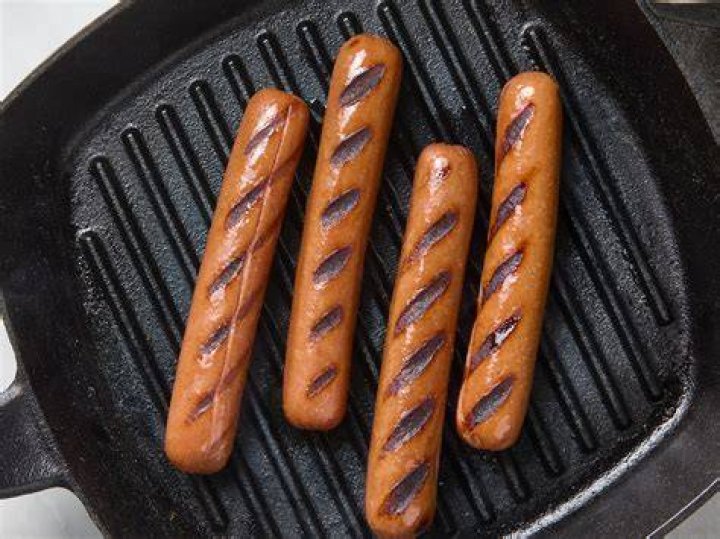 Quick Answer: How To Cook Hot Dogs On Traeger Grill