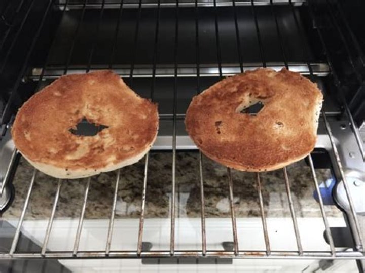 toast bagel in oven