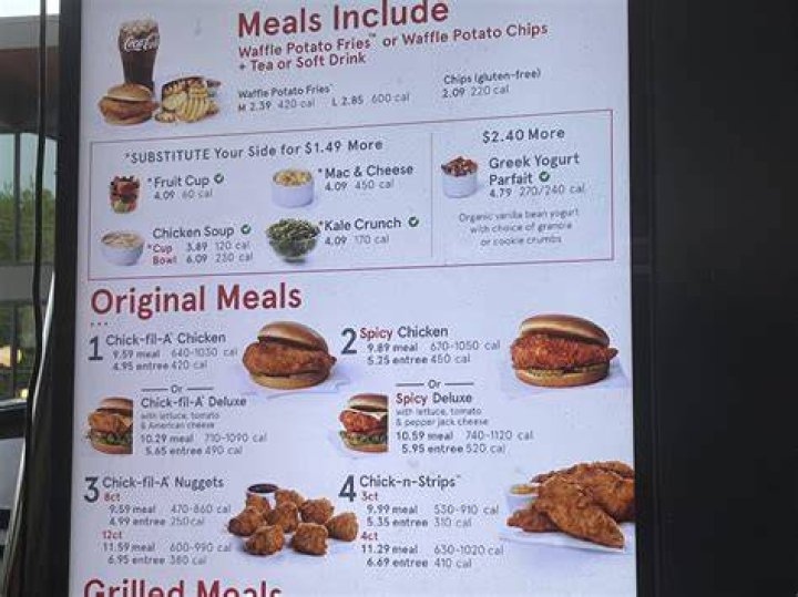 What time does Chick-fil-A serve lunch What time does Chick-fil-A serve lunch